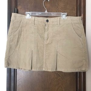 ‼️LIKE NEW‼️Cute Corduroy Mini Skirt with Pockets